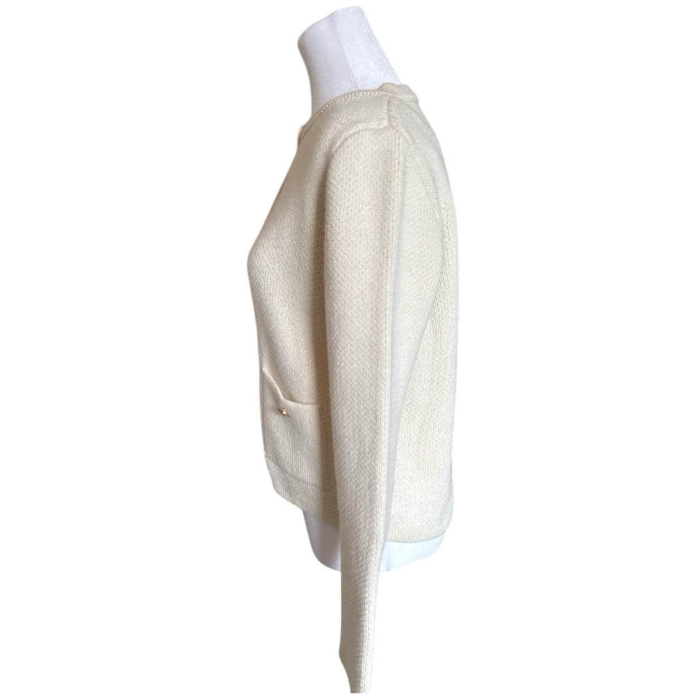 Chic Cream Button-Up Cardigan - Picture 4 of 11
